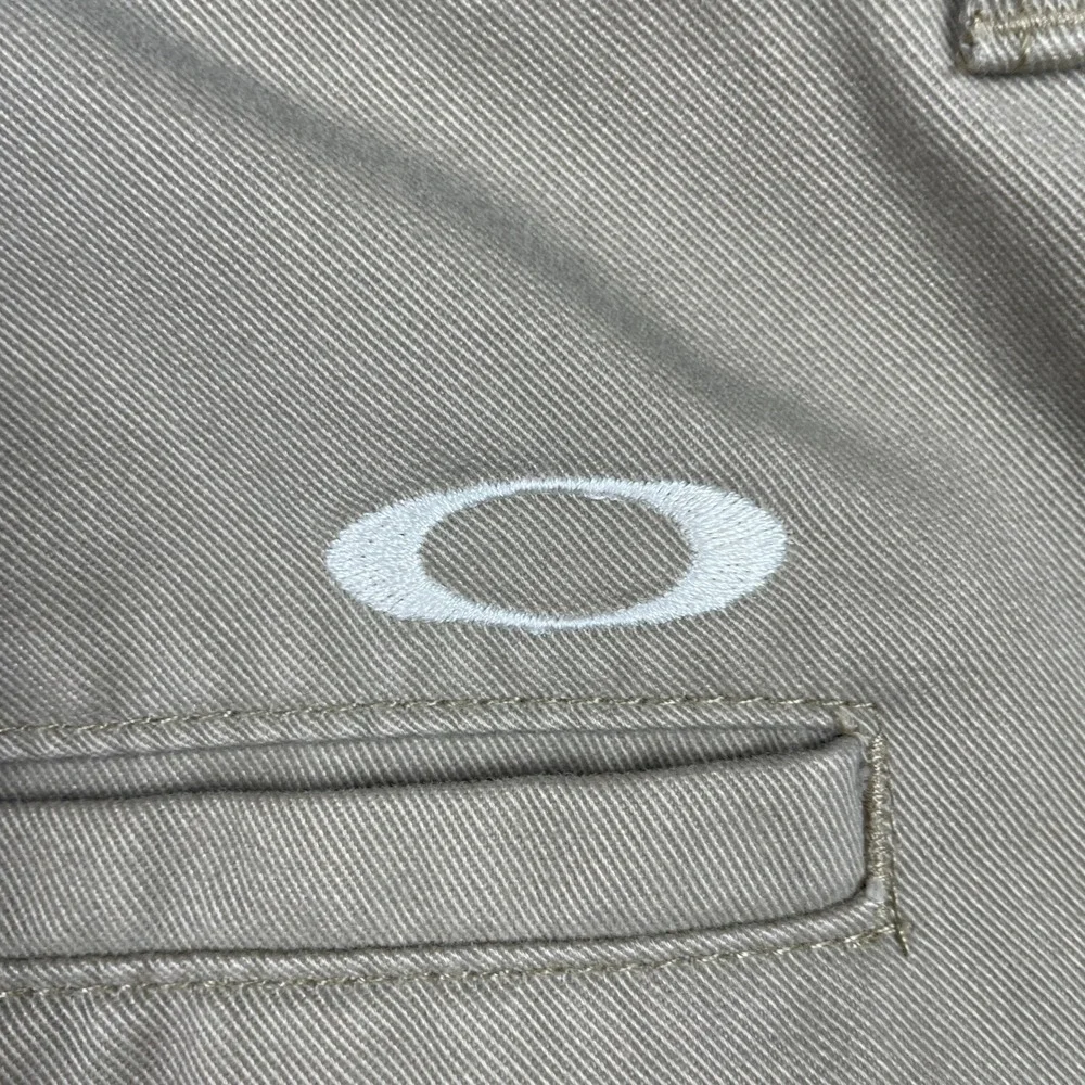 Oakley chino shorts